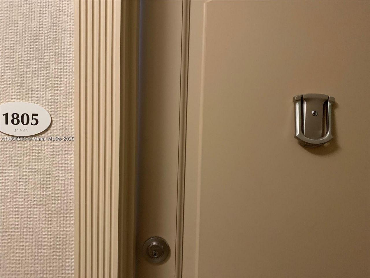 3625 N Country Club Drive, Unit 1805, Aventura, FL 33180 Photo