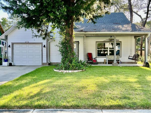 226 N Marsh Landing, Freeport, FL 32439