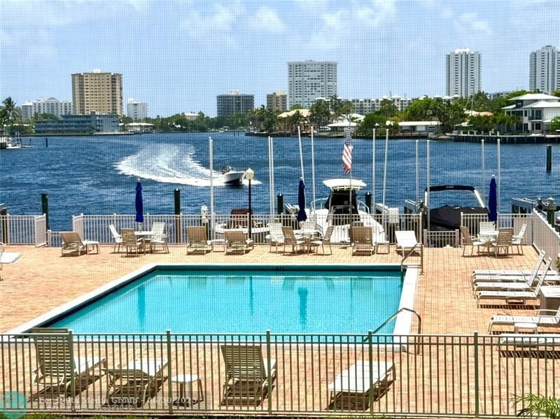740 S Federal Highway, Unit 216, Pompano Beach, FL 33062 Photo