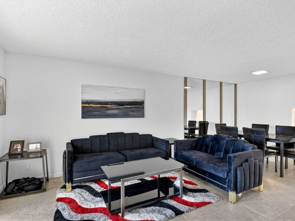 2615 NE 3rd Court, Unit 315, Boynton Beach, FL 33435