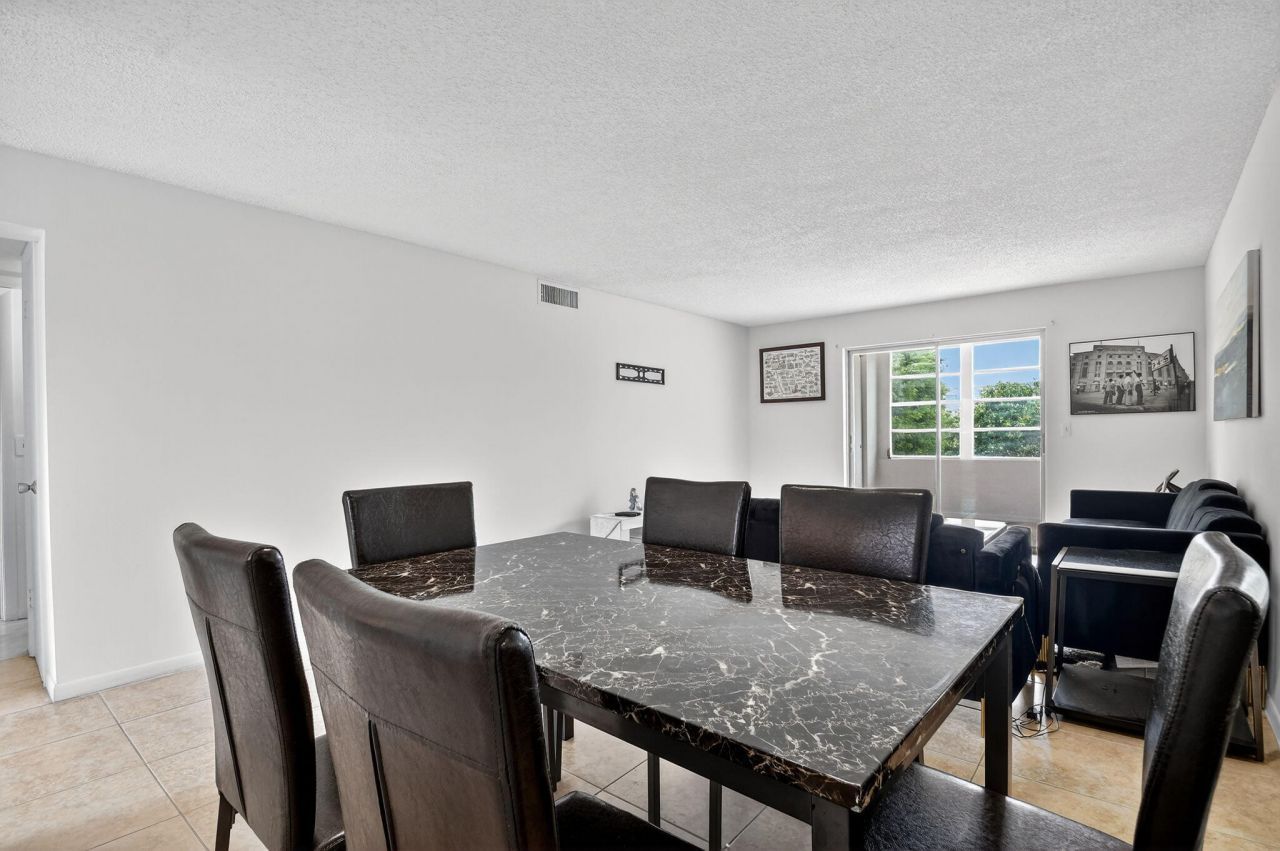 2615 NE 3rd Court, Unit 315, Boynton Beach, FL 33435 Photo