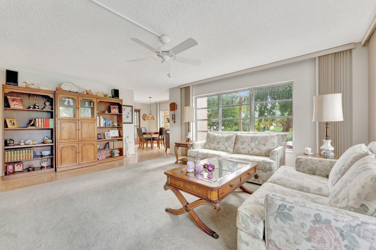 10777 W Sample Road, Unit 207, Coral Springs, FL 33065 Photo