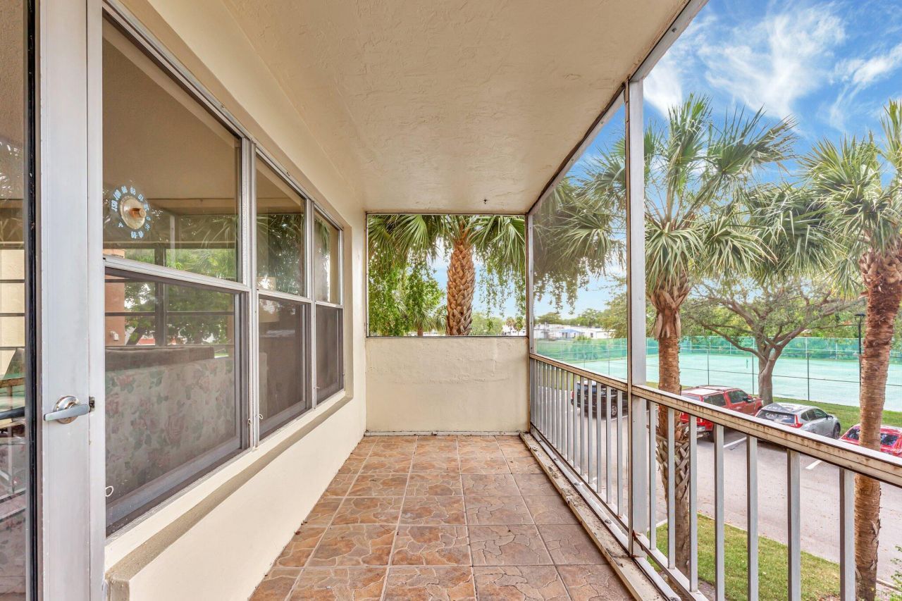 10777 W Sample Road, Unit 207, Coral Springs, FL 33065 Photo
