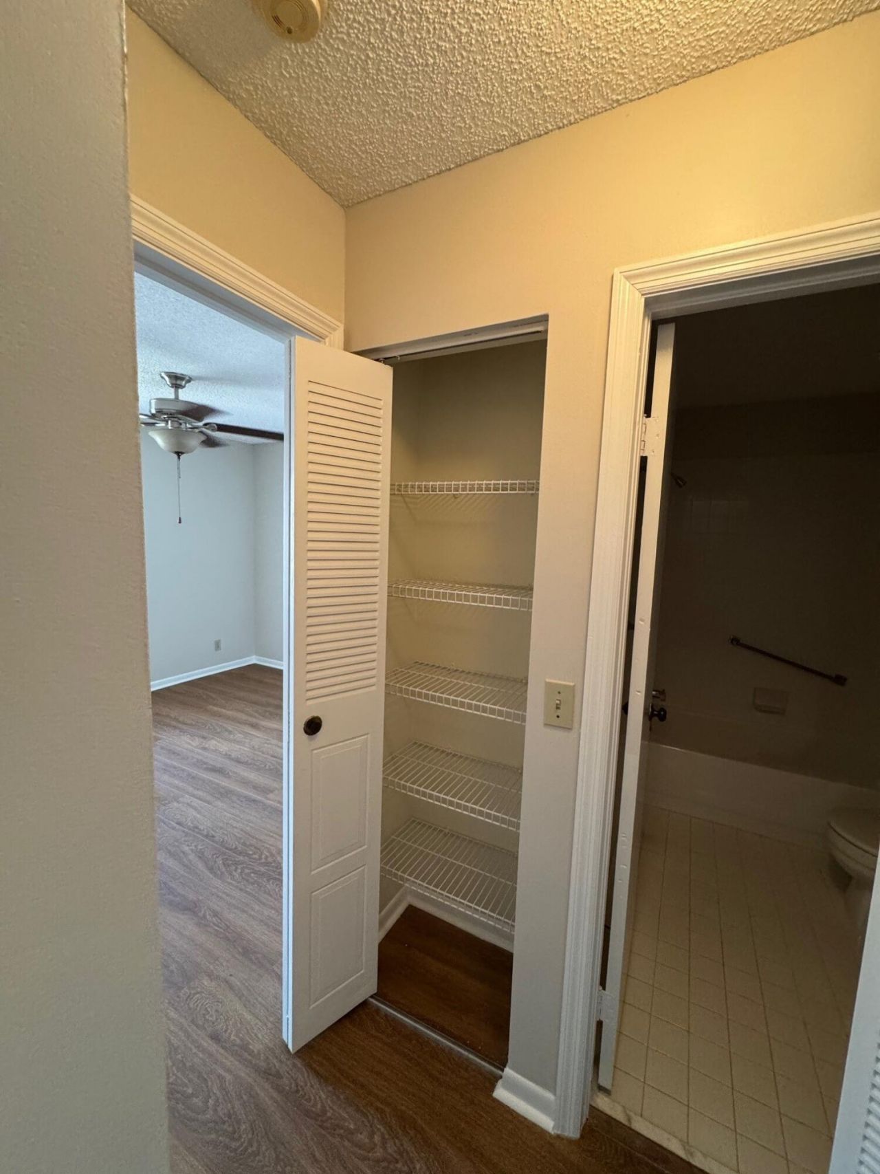 7626 Tahiti Lane, Unit 204, Lake Worth, FL 33467 Photo