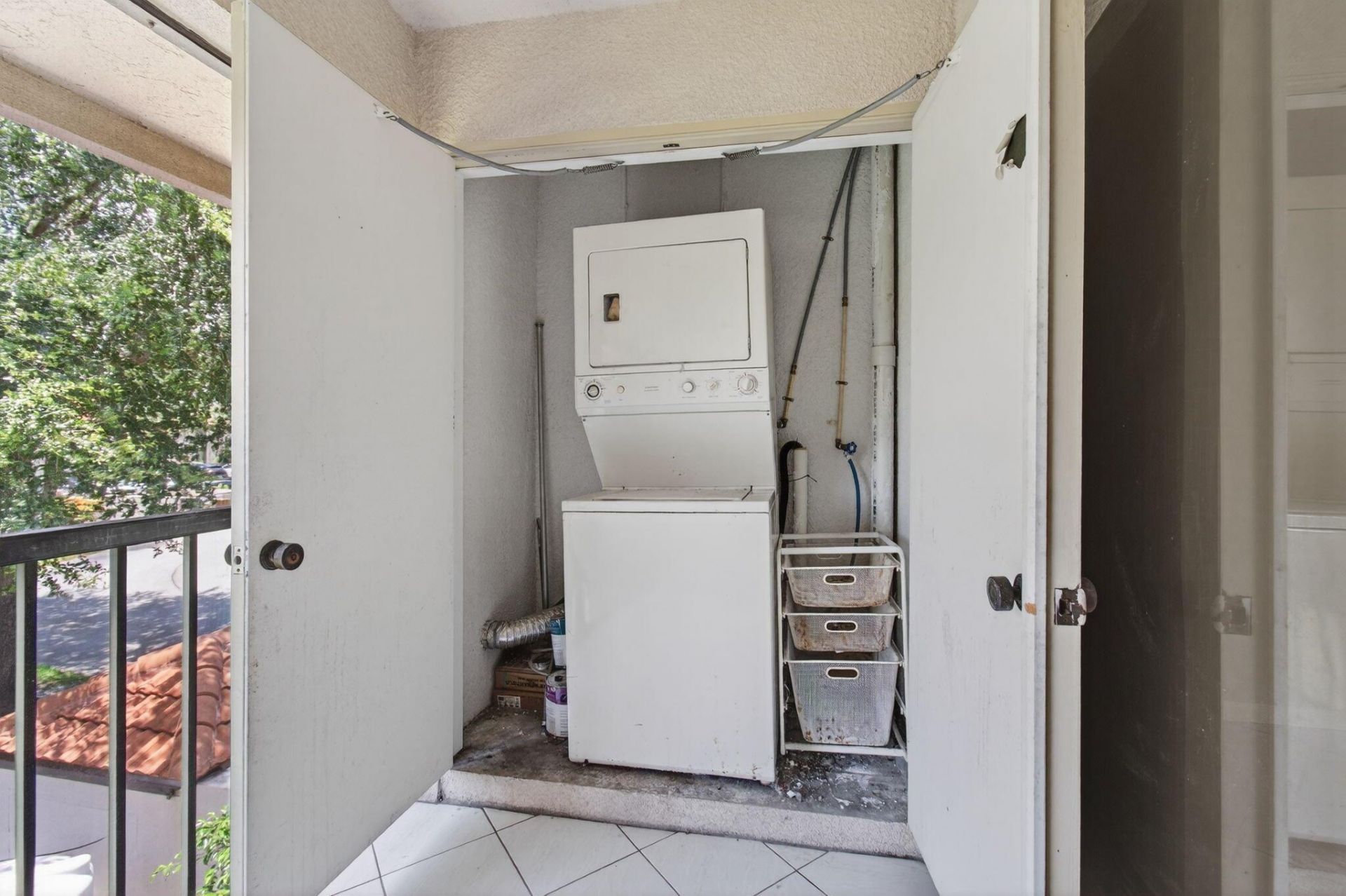 400 Club Circle, Unit 201, Boca Raton, FL 33487 Photo