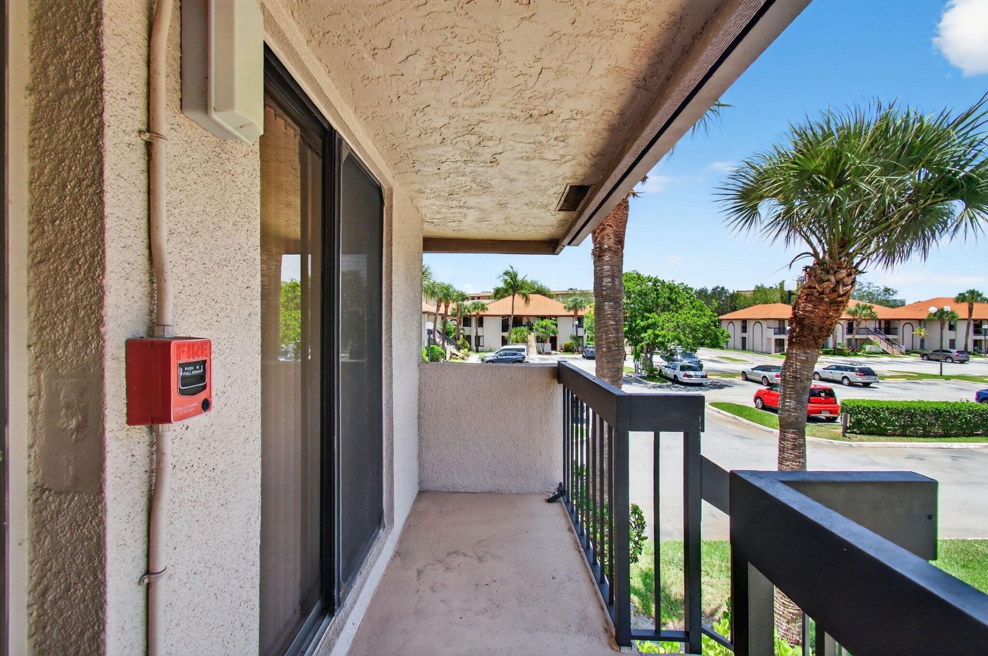 400 Club Circle, Unit 201, Boca Raton, FL 33487 Photo
