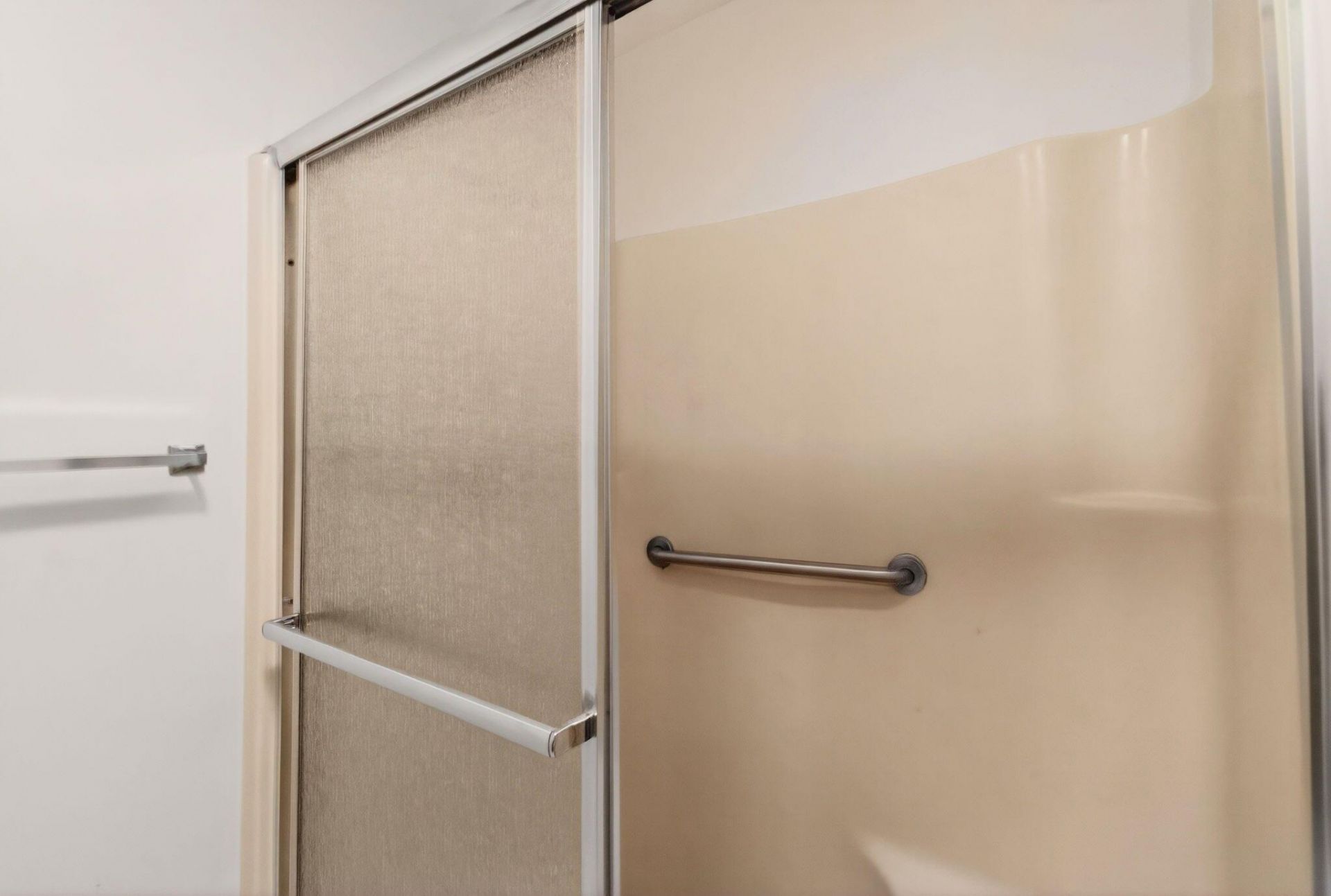 400 Club Circle, Unit 201, Boca Raton, FL 33487 Photo