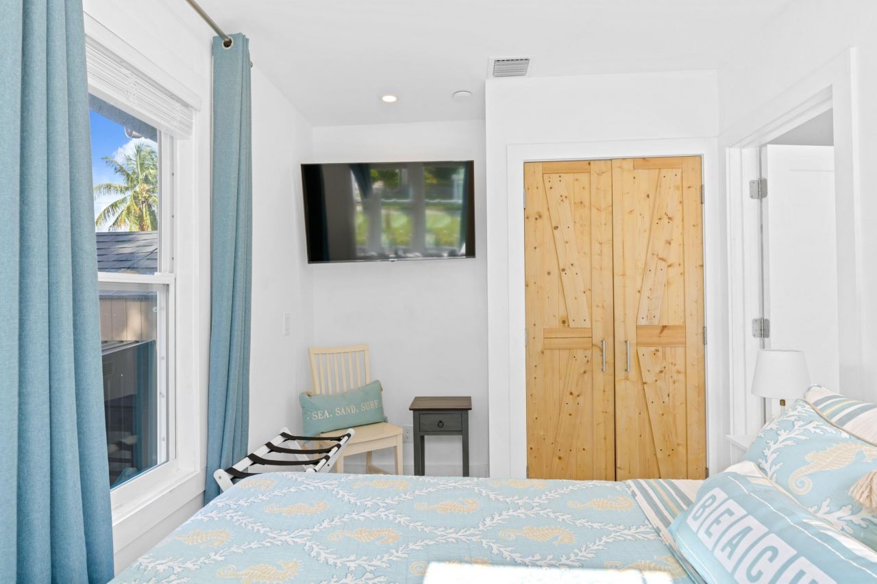 826 SE 4th Avenue, Delray Beach, FL 33483 Photo