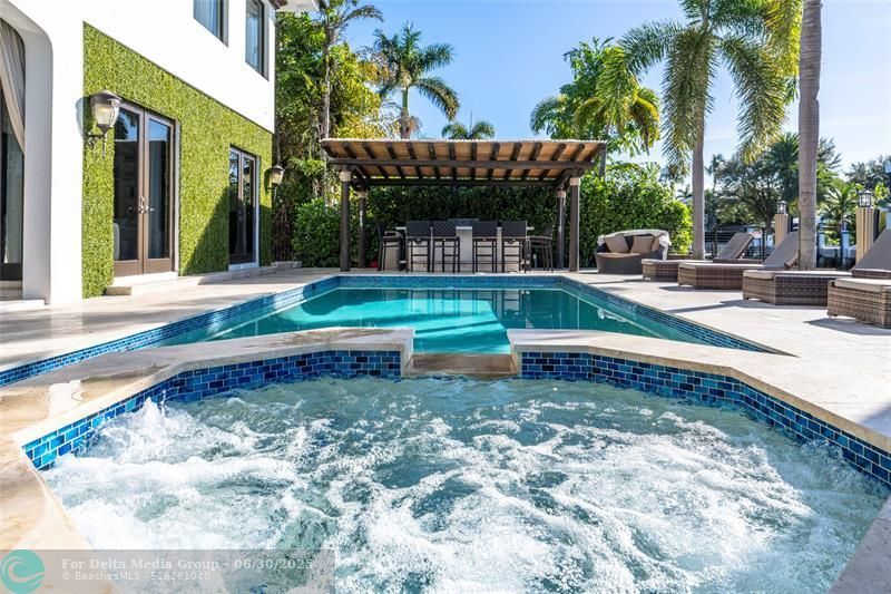 2430 Castilla Isle, Fort Lauderdale, FL 33301 Photo