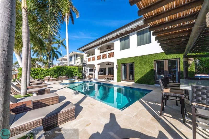 2430 Castilla Isle, Fort Lauderdale, FL 33301 Photo