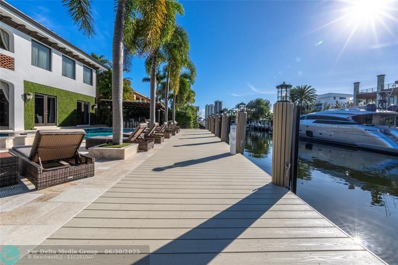 2430 Castilla Isle, Fort Lauderdale, FL 33301 Photo