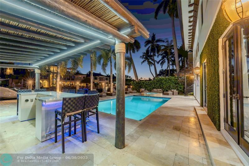 2430 Castilla Isle, Fort Lauderdale, FL 33301 Photo