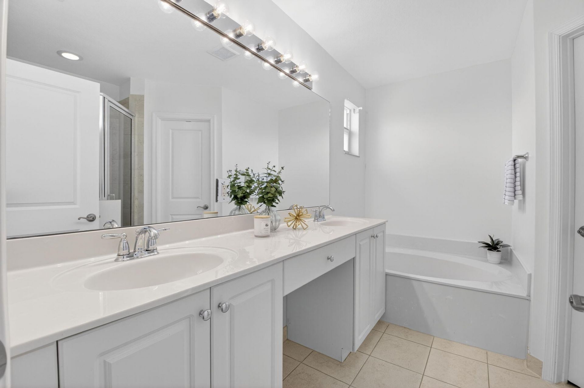 7409 Sarentino Lane, Unit 215, Boynton Beach, FL 33437 Photo