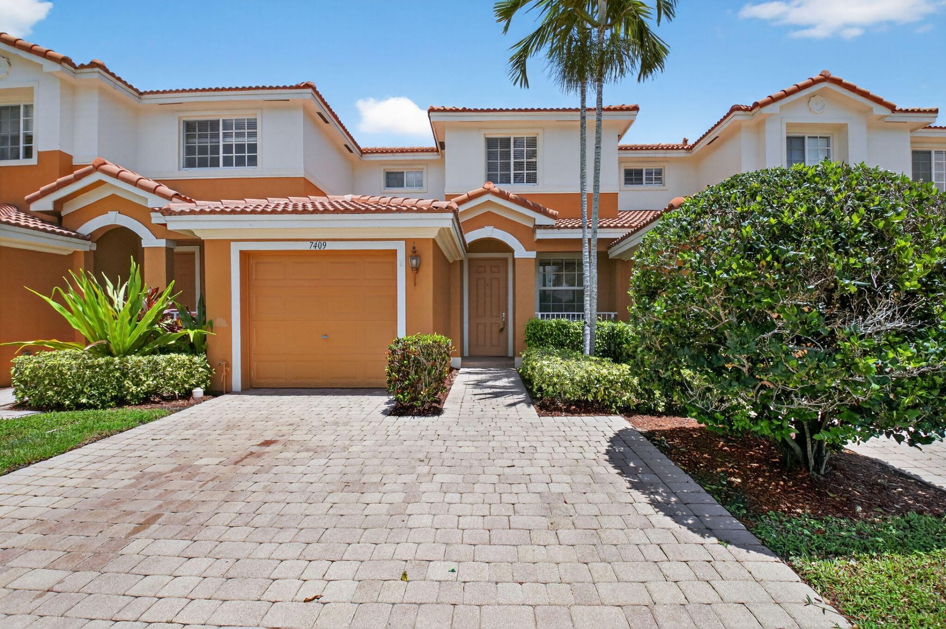 7409 Sarentino Lane, Unit 215, Boynton Beach, FL 33437 Photo