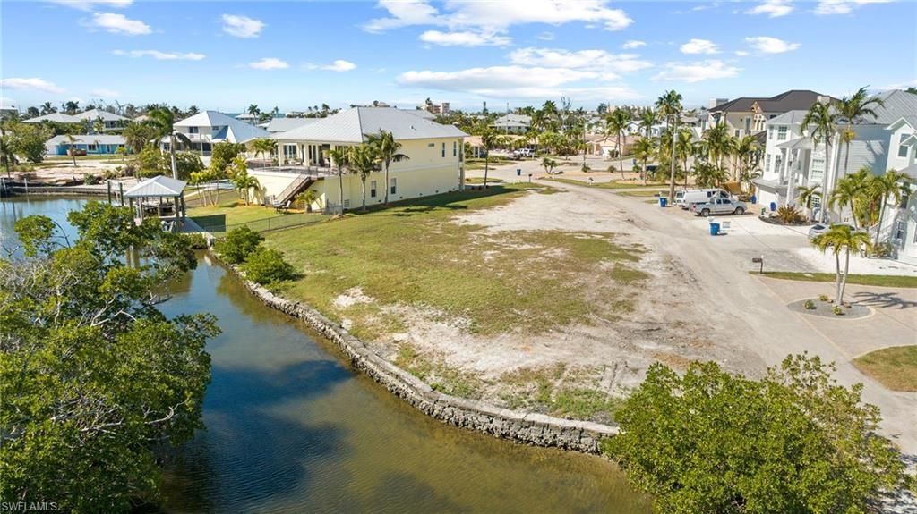 390 Seminole Way, Fort Myers Beach, FL 33931 Photo