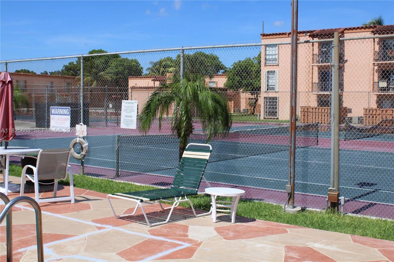 7201 Miami Lakes Dr, Unit B13, Miami Lakes, FL 33014 Photo