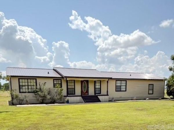 608 S Highway 35, Dermott, AR 71638