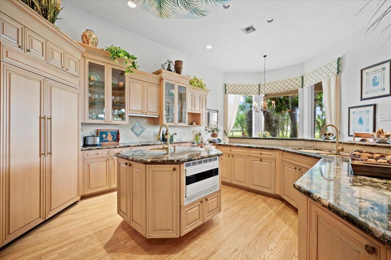 8571 Egret Lakes Lane, West Palm Beach, FL 33412 Photo