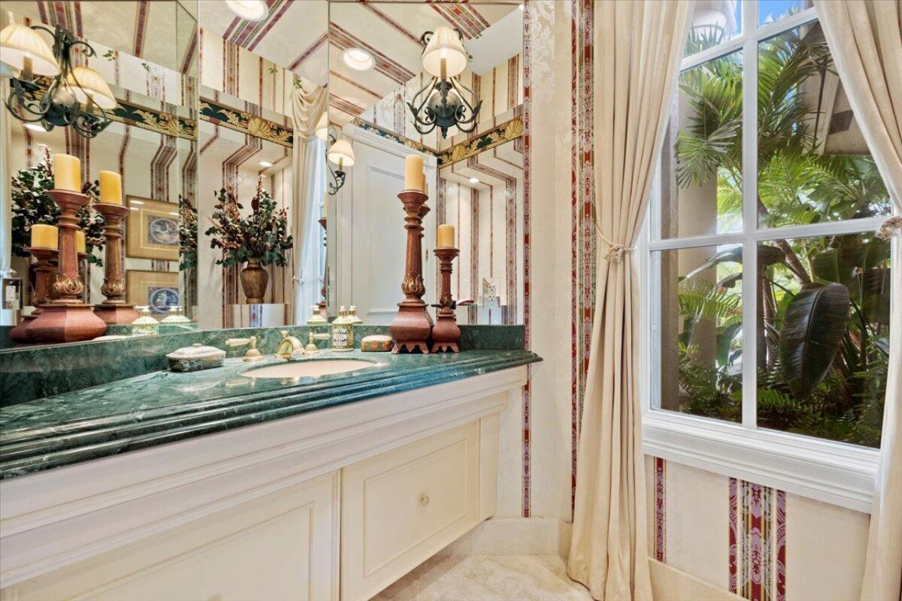 8571 Egret Lakes Lane, West Palm Beach, FL 33412 Photo