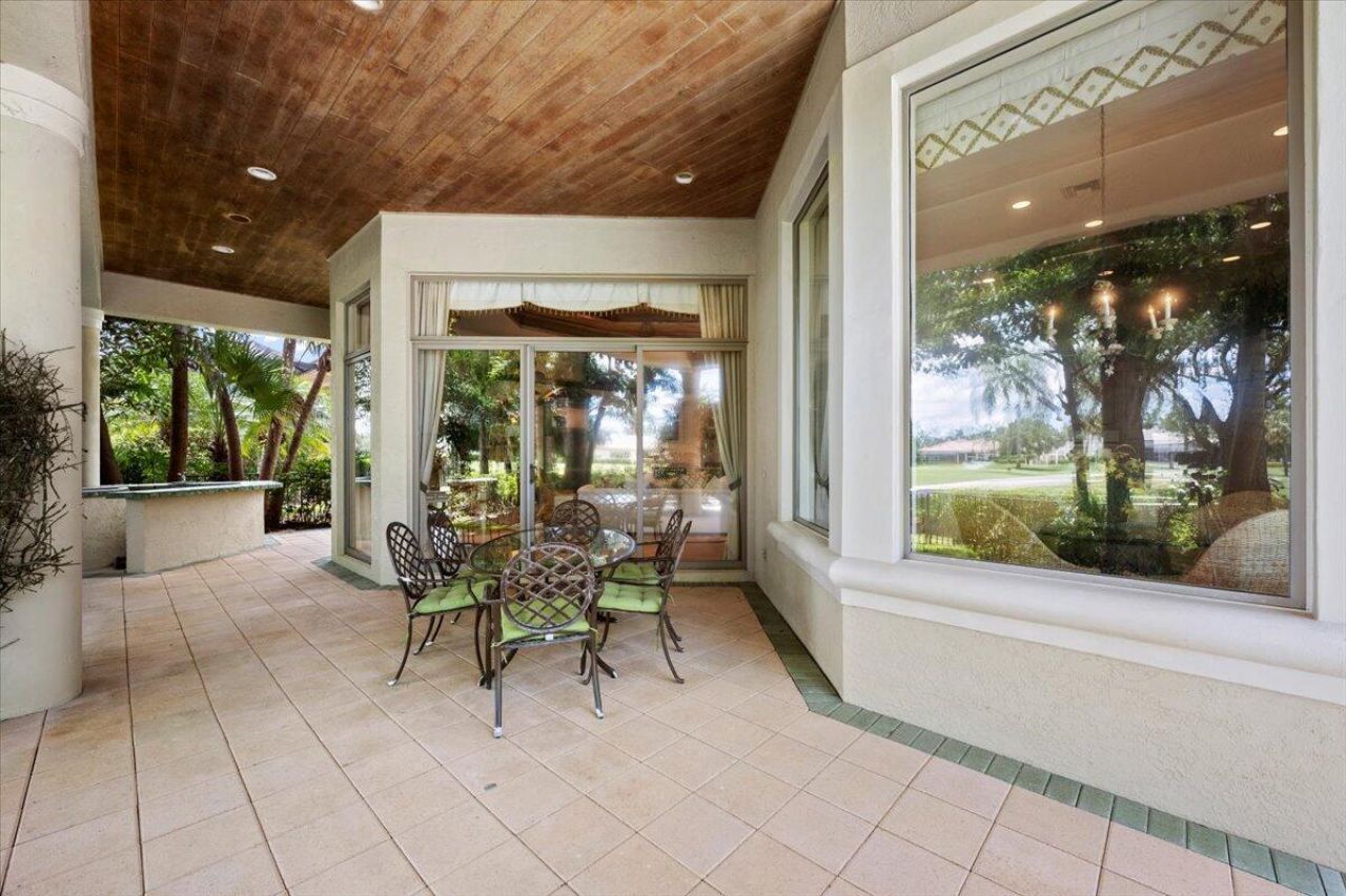 8571 Egret Lakes Lane, West Palm Beach, FL 33412 Photo