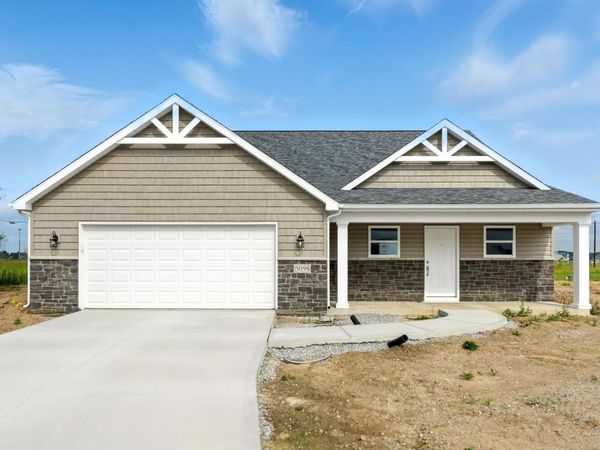 5098 Sickle Cove, Fort Wayne, IN 46818