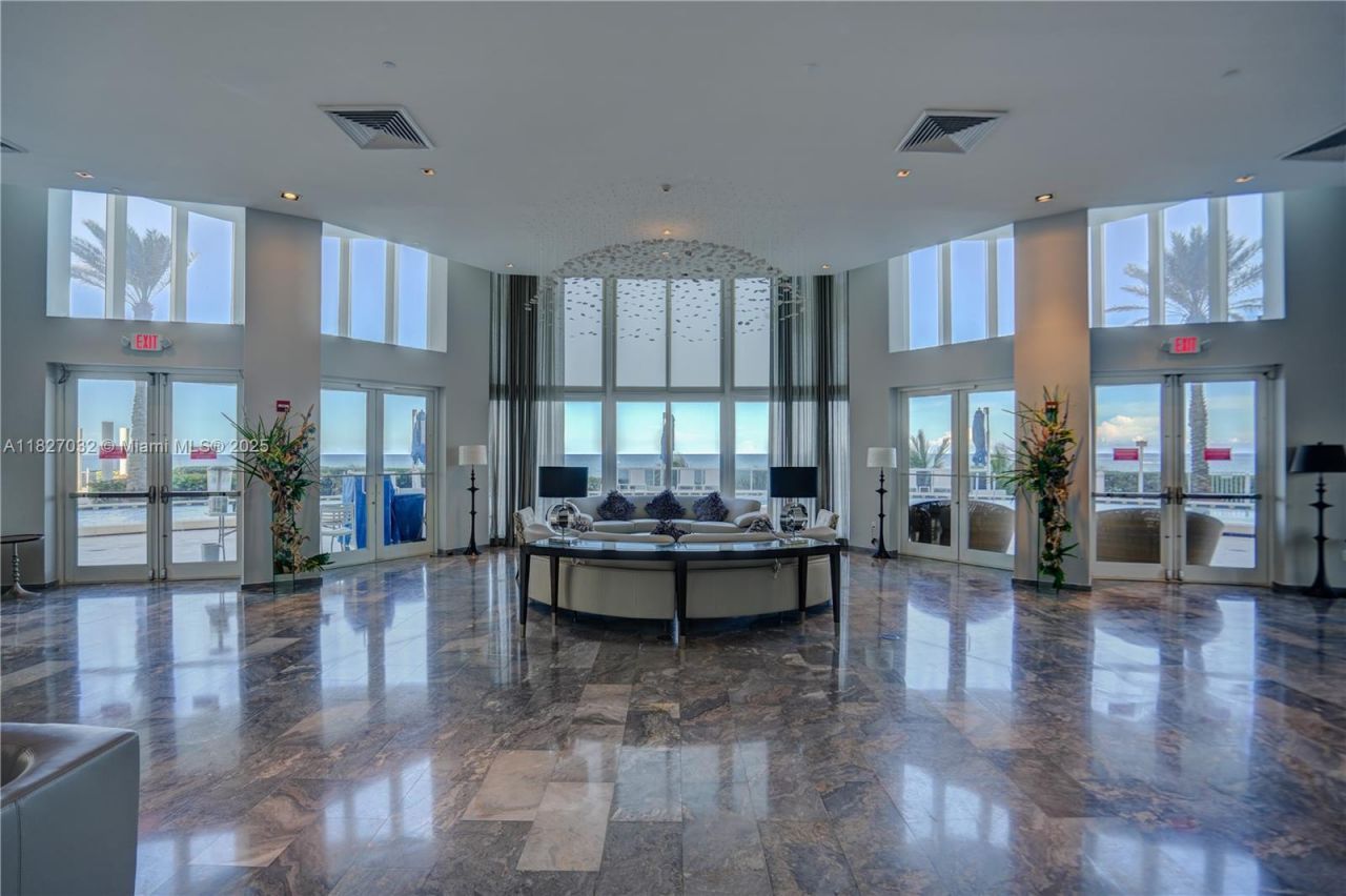 17201 Collins Ave, Unit 509, Sunny Isles Beach, FL 33160 Photo