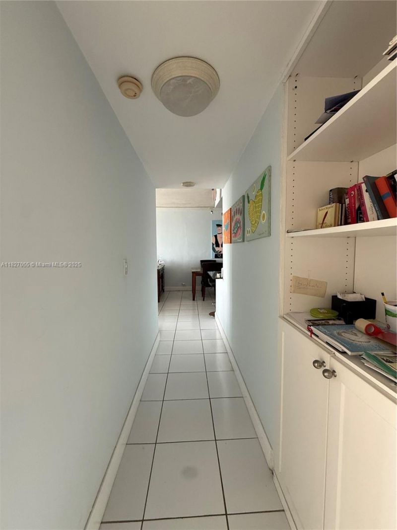 7441 Wayne Ave, Unit 10E, Miami Beach, FL 33141 Photo