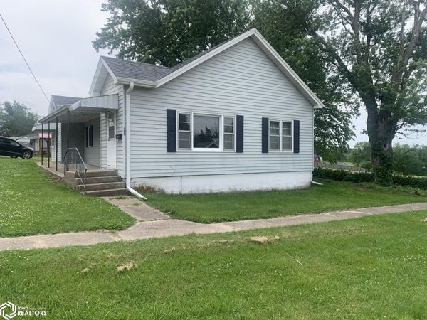 305 NW 8Th Street, Leon, IA 50144