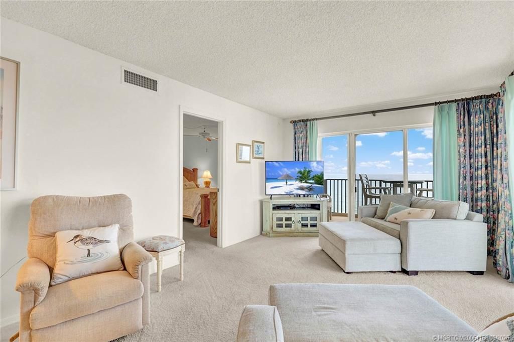 10044 S Ocean Drive, Unit 1107, Jensen Beach, FL 34957 Photo