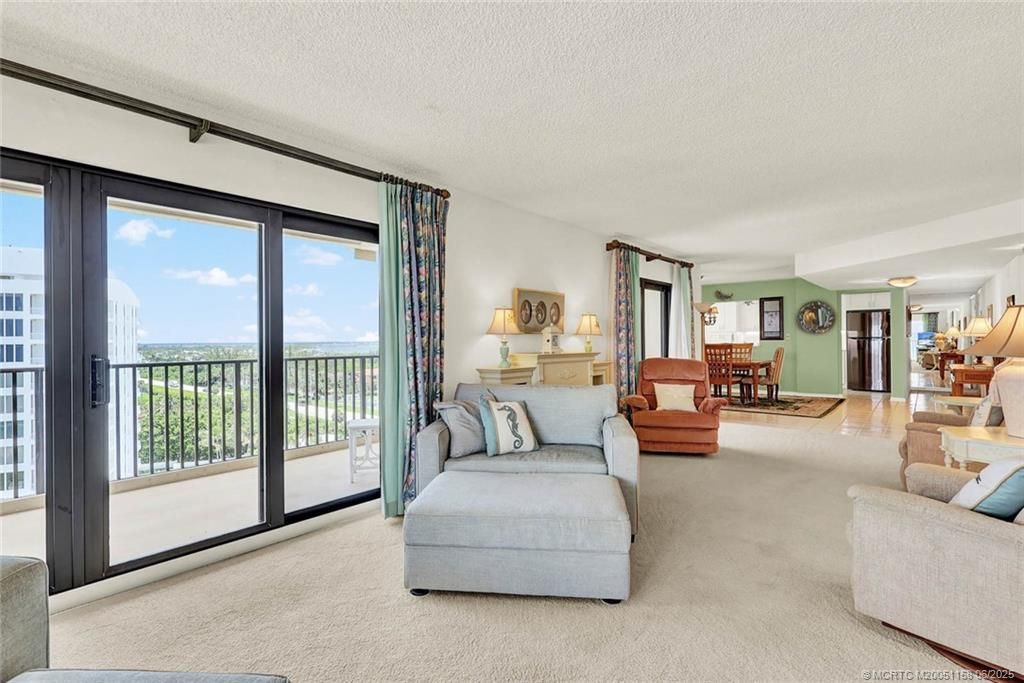 10044 S Ocean Drive, Unit 1107, Jensen Beach, FL 34957 Photo