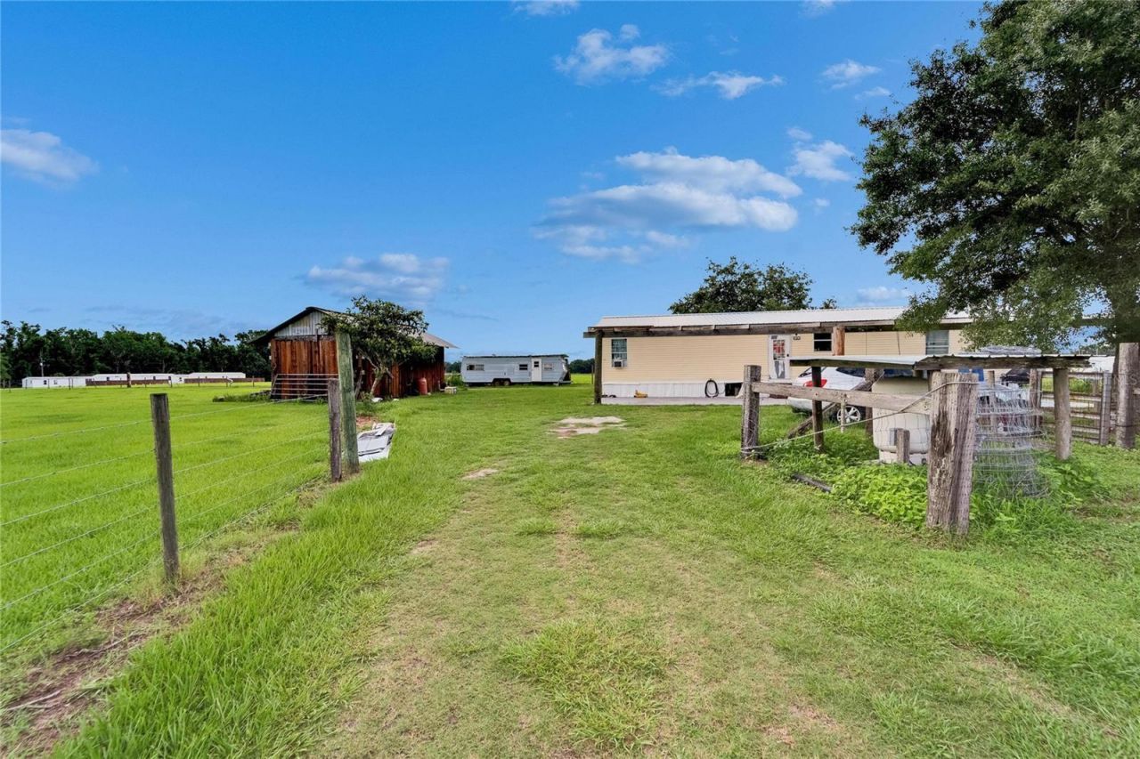 1620 Mcgee Road, Plant City, FL 33565 Photo