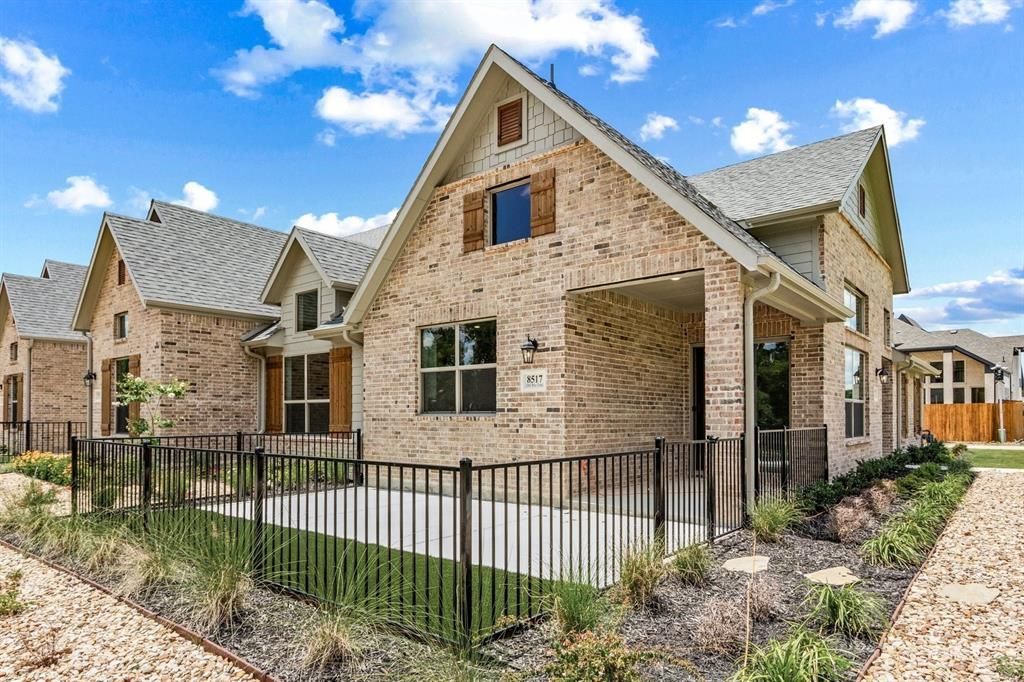 8517 Del Rio Trail, Rowlett, TX 75089 Main Photo