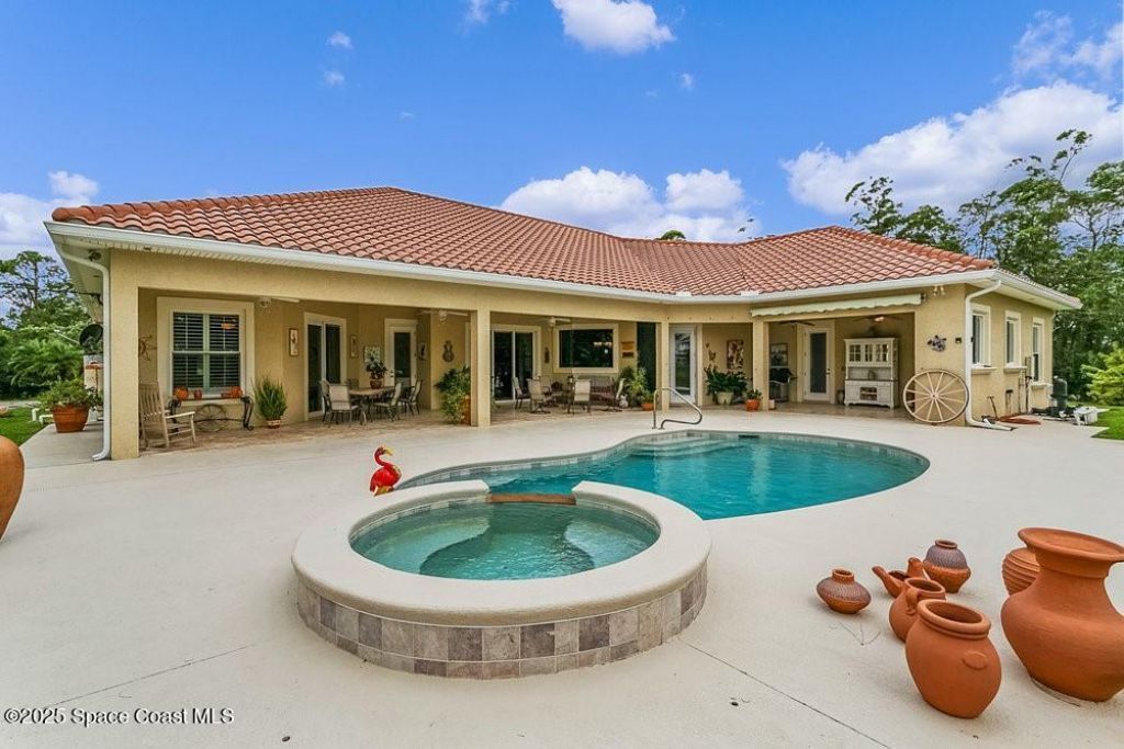 10750 146th Avenue , Fellsmere, FL 32948 Photo