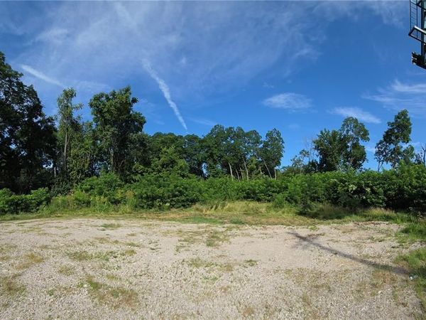 2600 Seminary Street, Alton, IL 62002