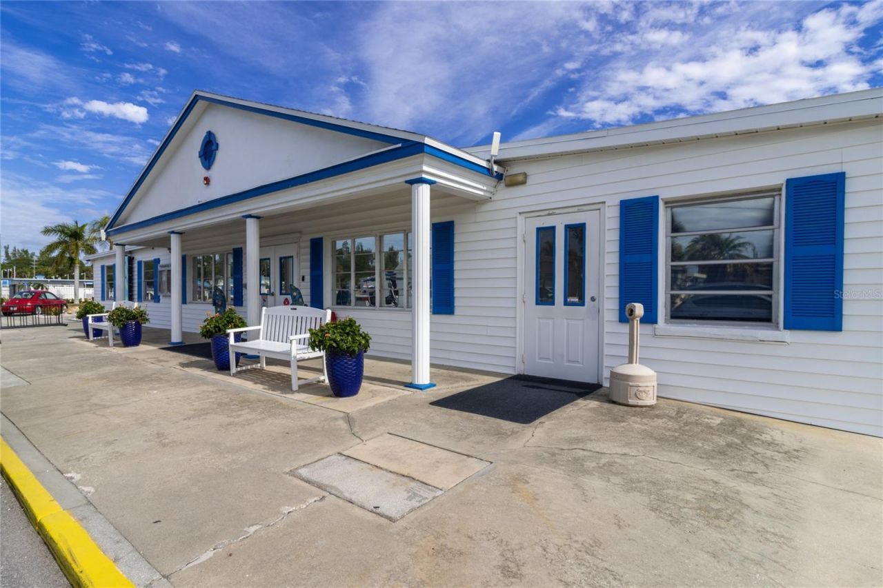 10315 Cortez Road W, Unit 24-2, Bradenton, FL 34210 Photo