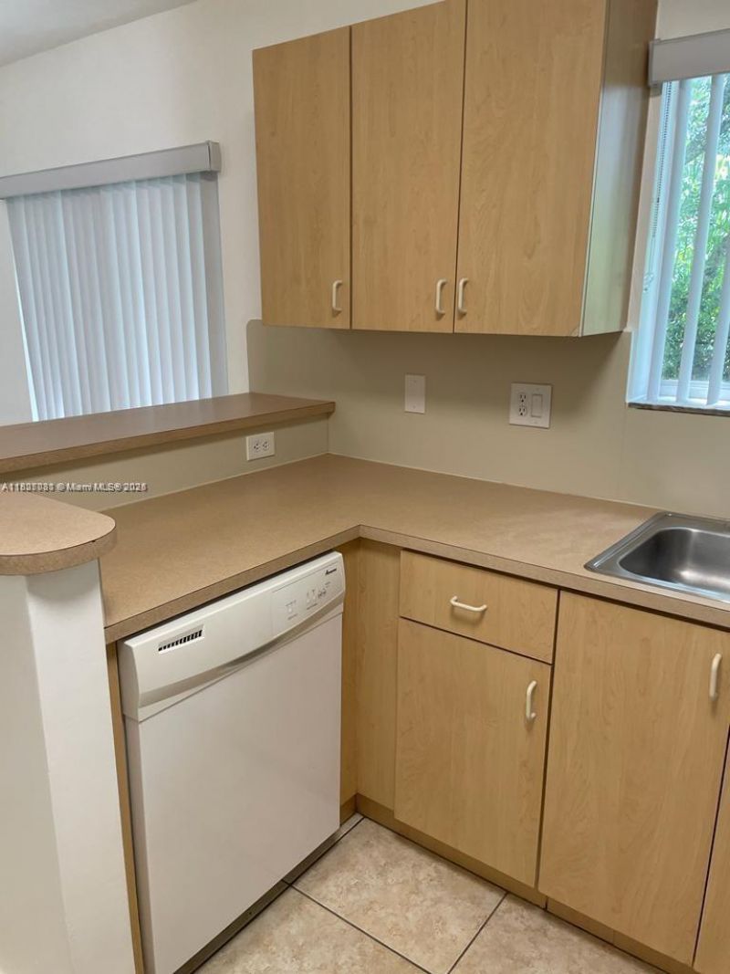 1270 SE 31st Ct, Unit 106-35, Homestead, FL 33035 Photo