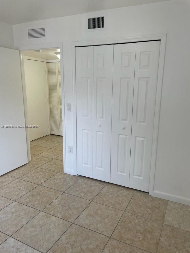 1270 SE 31st Ct, Unit 106-35, Homestead, FL 33035 Photo