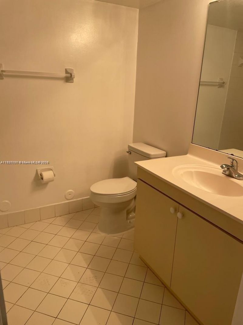 1270 SE 31st Ct, Unit 106-35, Homestead, FL 33035 Photo