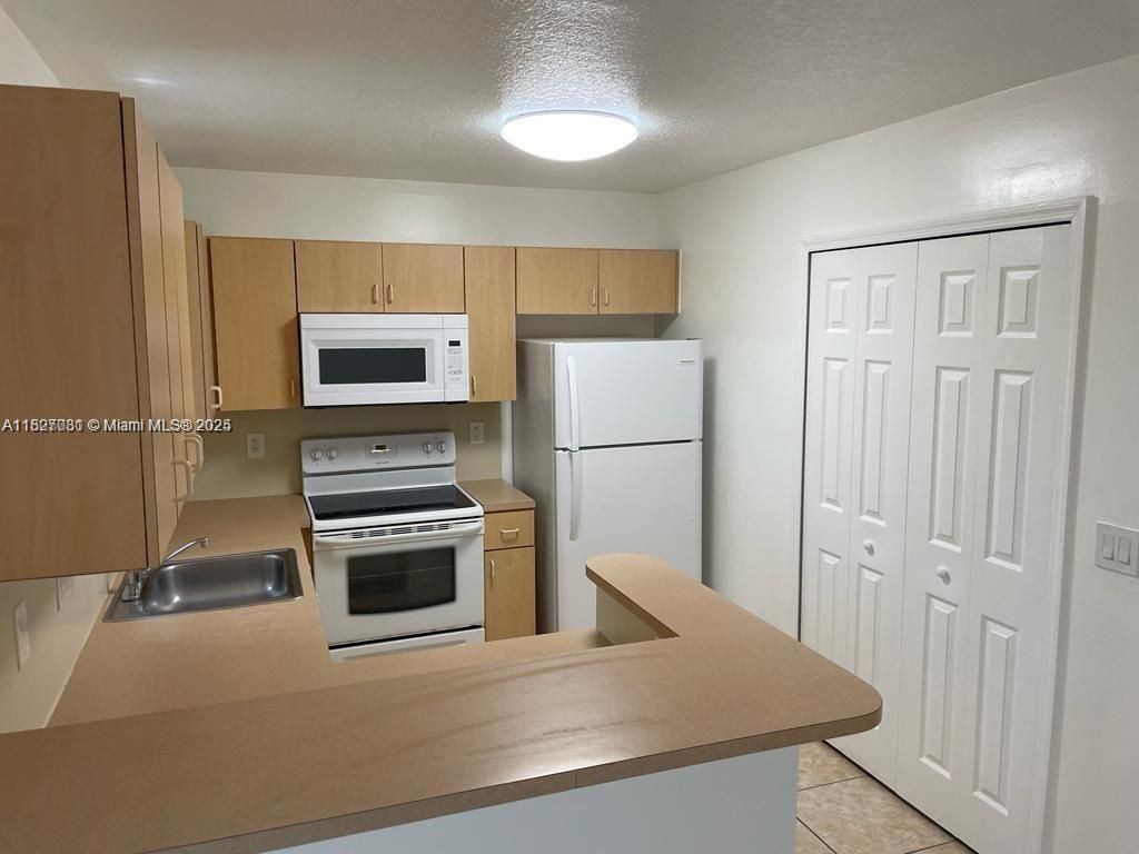 1270 SE 31st Ct, Unit 106-35, Homestead, FL 33035 Photo