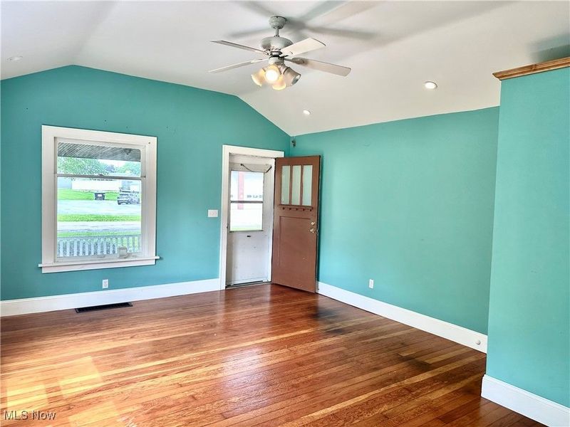 8026 Elm Street, Garrettsville, OH 44231 Photo 12