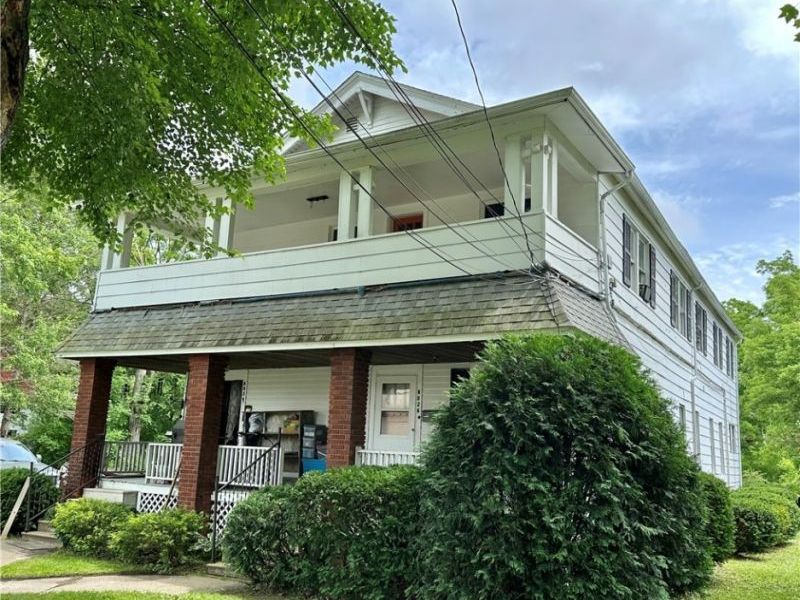 8026 Elm Street, Garrettsville, OH 44231 Photo 2