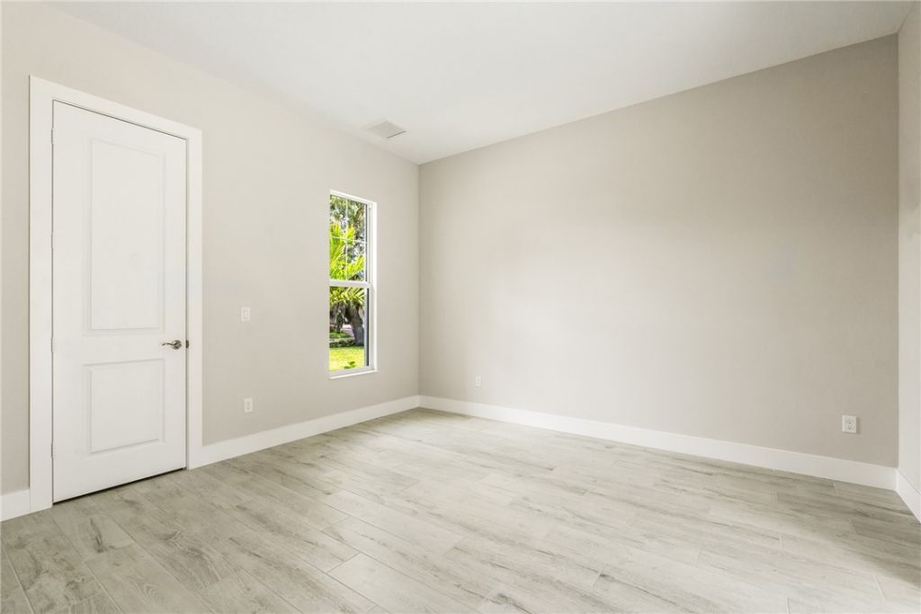 236 Oak Hammock Circle Sw, Vero Beach, FL 32962 Photo