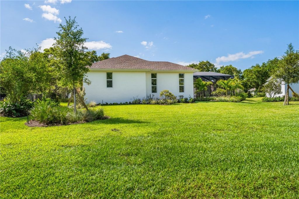 236 Oak Hammock Circle Sw, Vero Beach, FL 32962 Photo