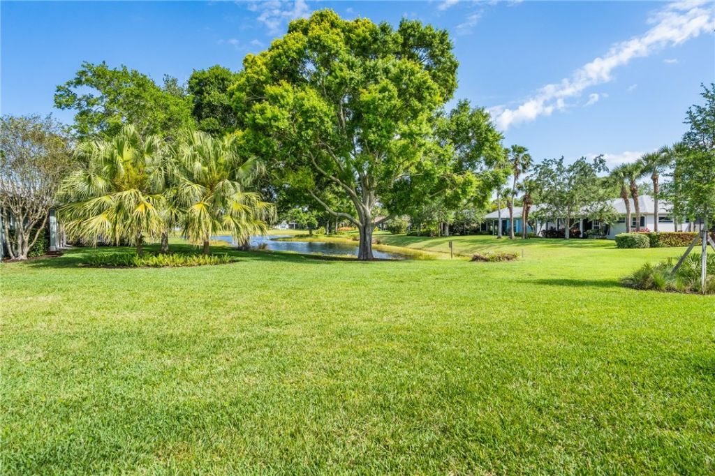 236 Oak Hammock Circle Sw, Vero Beach, FL 32962 Photo