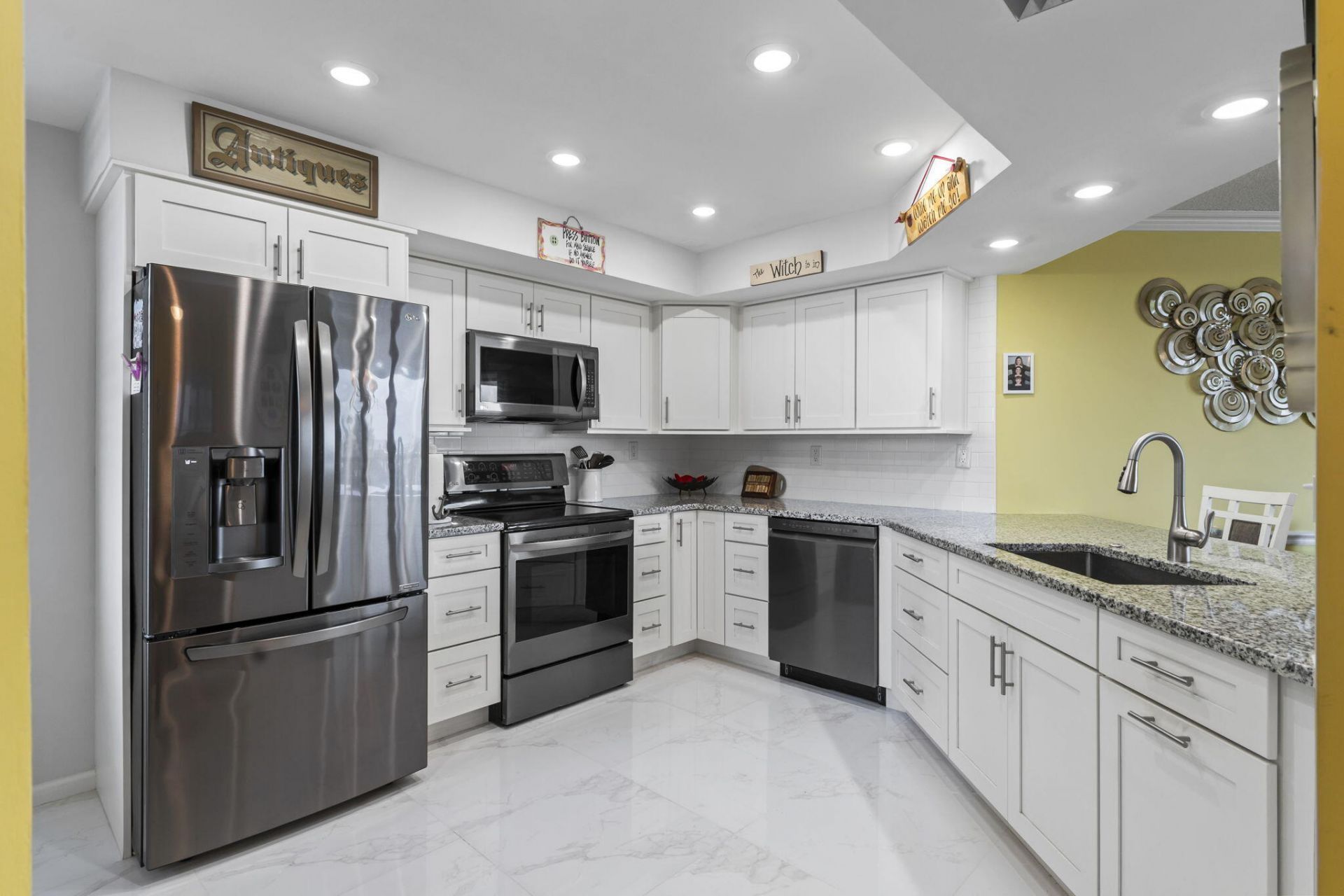 9550 S Ocean Drive, Unit 510, Jensen Beach, FL 34957 Photo