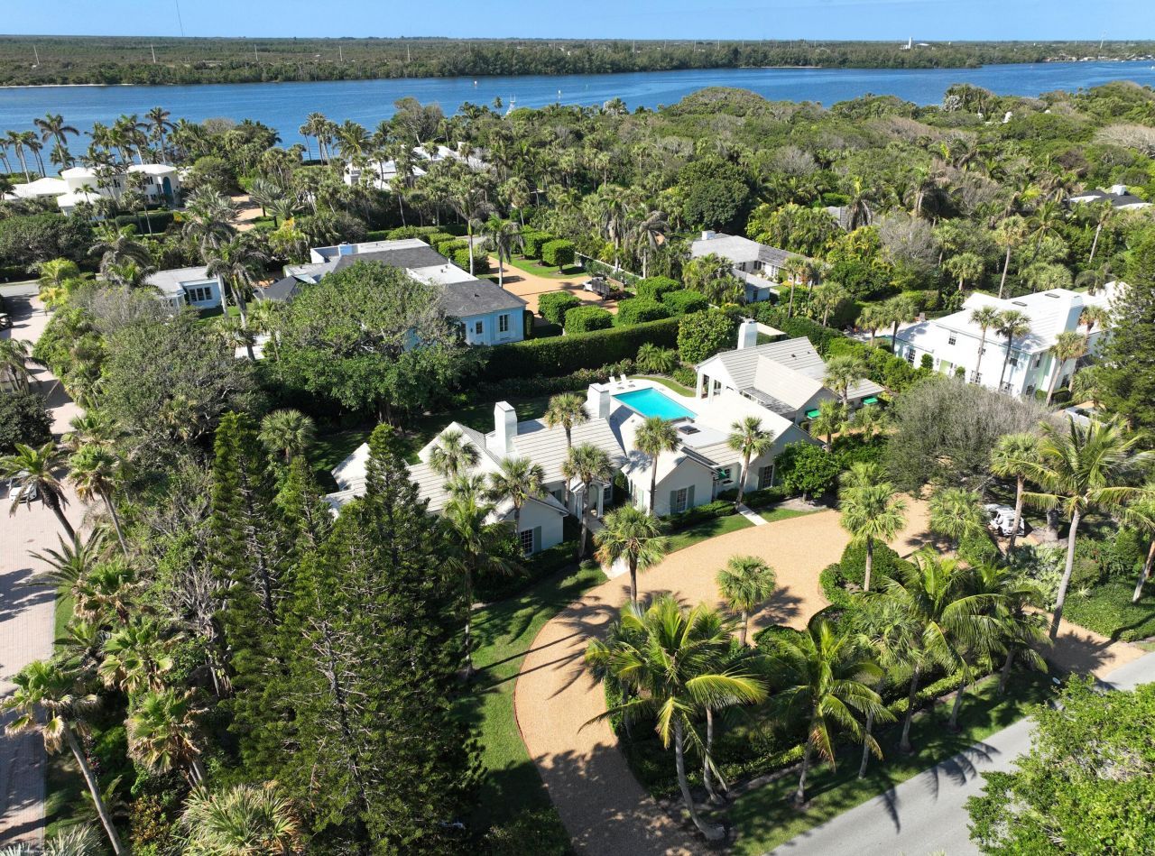 162 S Beach Road, Jupiter Island, FL 33455 Photo