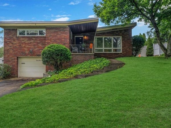 1230 Northwestern Dr, Monroeville, PA 15146