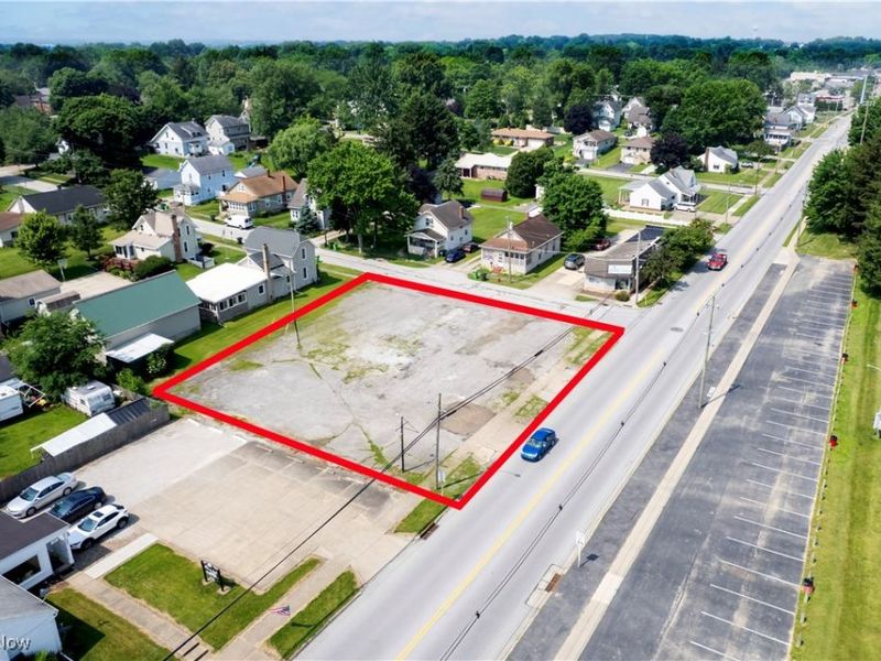 620 W High Street, Orrville, OH 44667 Photo 3