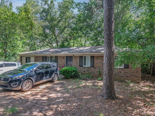 2526 Old Bainbridge Road, Tallahassee, FL 32303