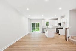 1056 Crescent Cove Lane photo 4